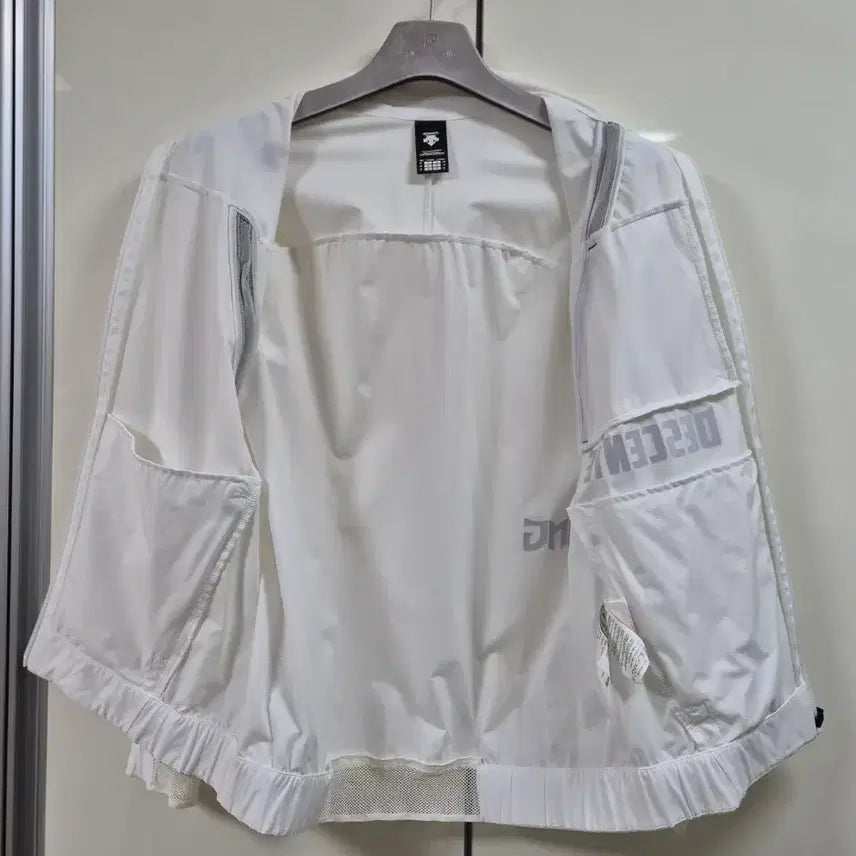 [BUNJANG] Descente Men&