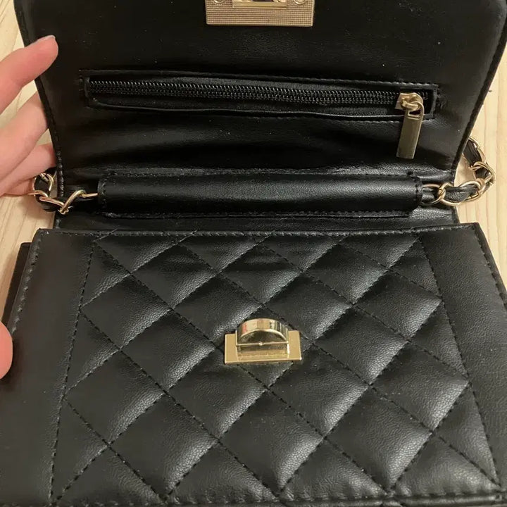 [SOLD OUT] 에이블리 미니 숄더백