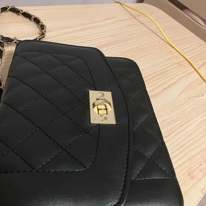 [SOLD OUT] 에이블리 미니 숄더백