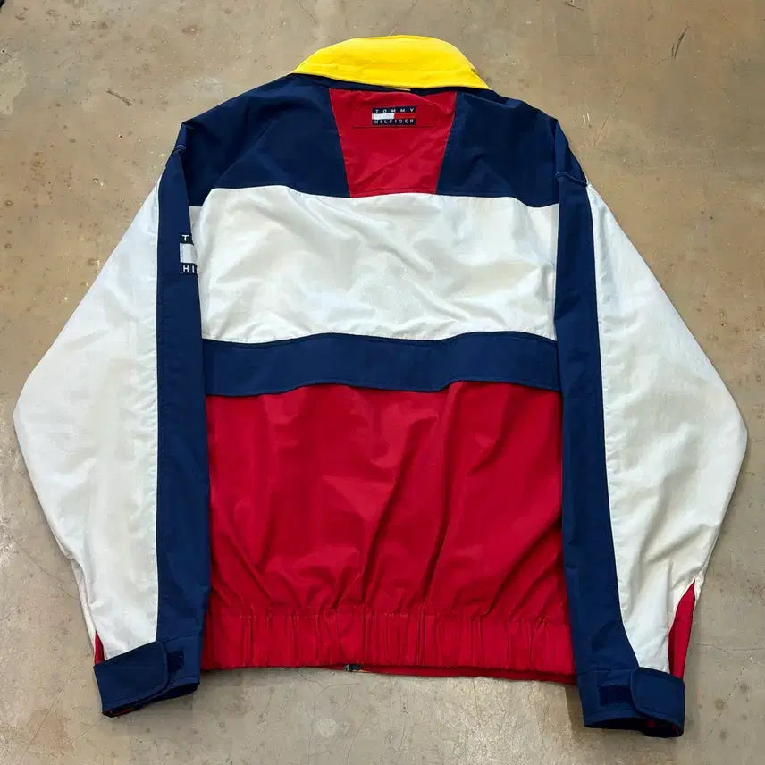 [SOLD OUT] L 타미힐피거 바람막이