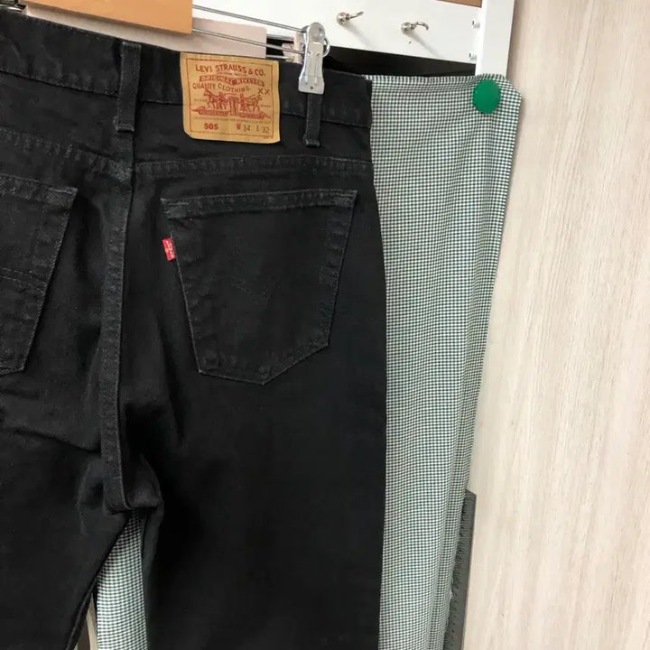 [SOLD OUT] 90s 리바이스505 흑청 USA 레드탭 허리34 둘레86 신품급