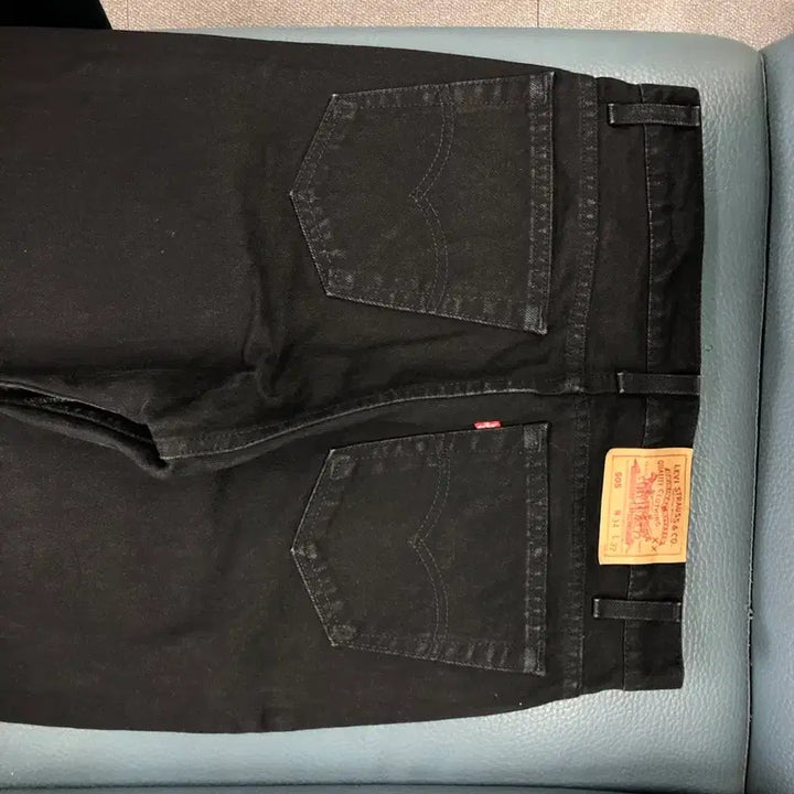 [SOLD OUT] 90s 리바이스505 흑청 USA 레드탭 허리34 둘레86 신품급