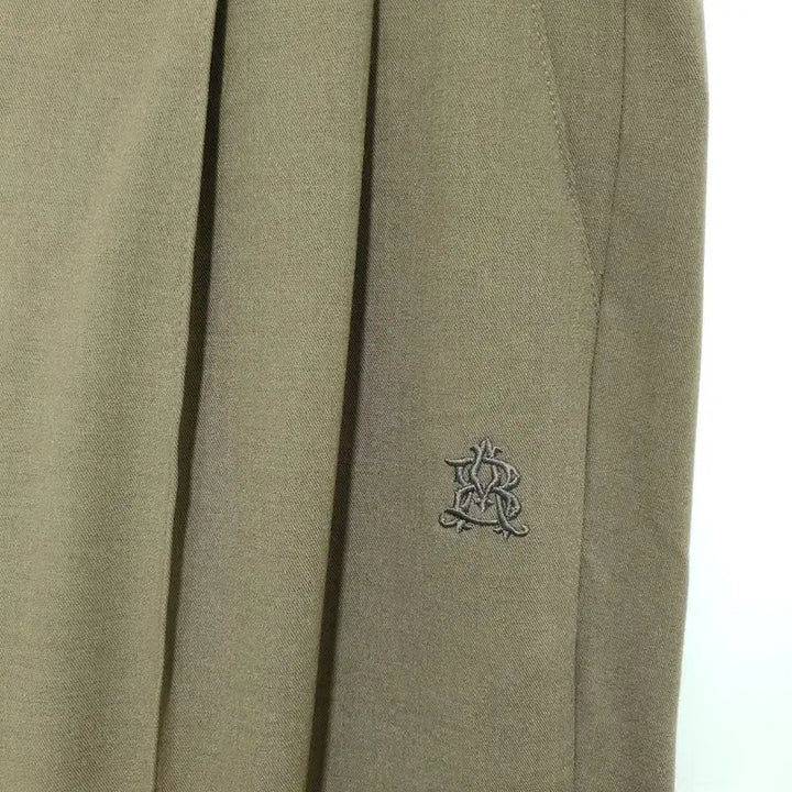 [BUNJANG] Black and Two-Tuck Wide Slacks / 블랙앤드 투턱 와이드 슬랙스 L_M2038