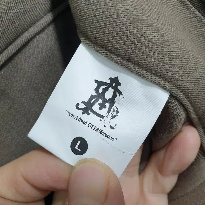 [BUNJANG] Black and Two-Tuck Wide Slacks / 블랙앤드 투턱 와이드 슬랙스 L_M2038