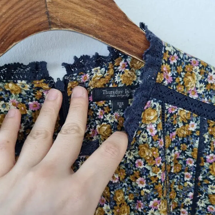 [BUNJANG] Thursday Island Floral Long Dress / 써스데이아일랜드 플라워 롱 원피스