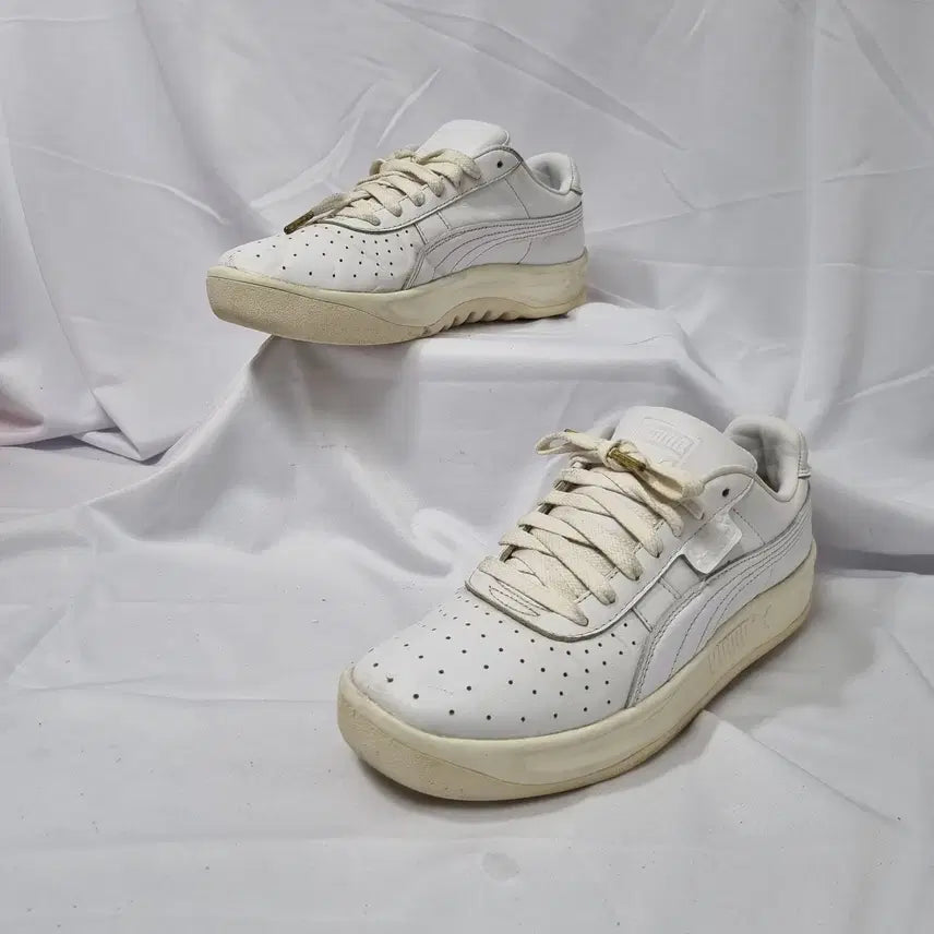 [BUNJANG] Puma GV Special 75th Anniversary Sneakers / 빈티지하서 260 푸마 GV 스페셜 75주년 스니커즈