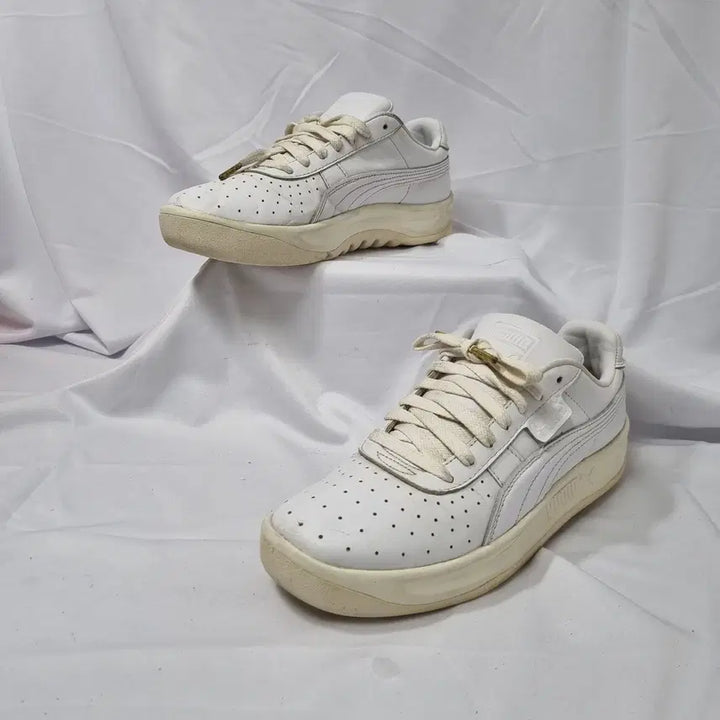 [BUNJANG] Puma GV Special 75th Anniversary Sneakers / 빈티지하서 260 푸마 GV 스페셜 75주년 스니커즈