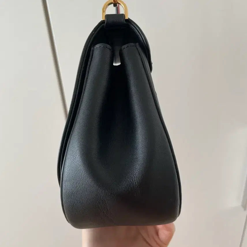 [SOLD OUT] rosa.K 로사케이 크로스백