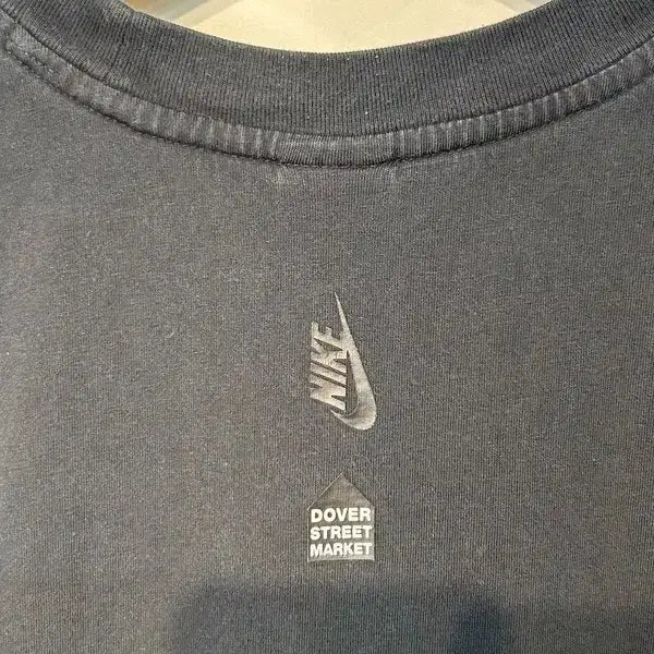 [BUNJANG] NikeLab x DSM Cortez Flower Short Sleeve T-shirt - Black / 스몰 나이키랩 x DSM 코르테즈 플라워 반팔 티셔츠 블랙