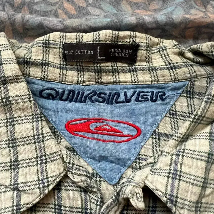 [SOLD OUT] 빈티지 90s 퀵실버 크롭 체크셔츠