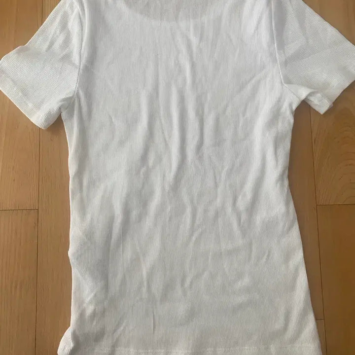 [SOLD OUT] 미국여행에서 사온 리바이스 반팔티 XS(새제품)