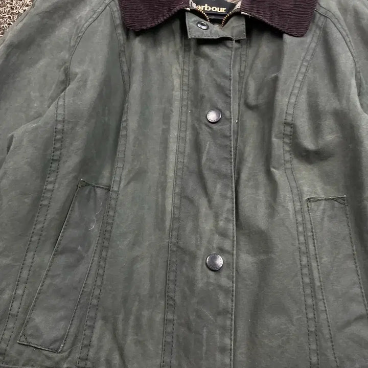 [BUNJANG] Barbour Corduroy Collar Wax Jacket / 바버 코듀로이 카라 왁스 자켓