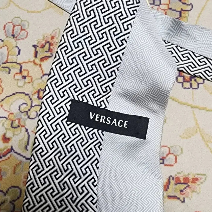 [BUNJANG] Versace Silk Men&