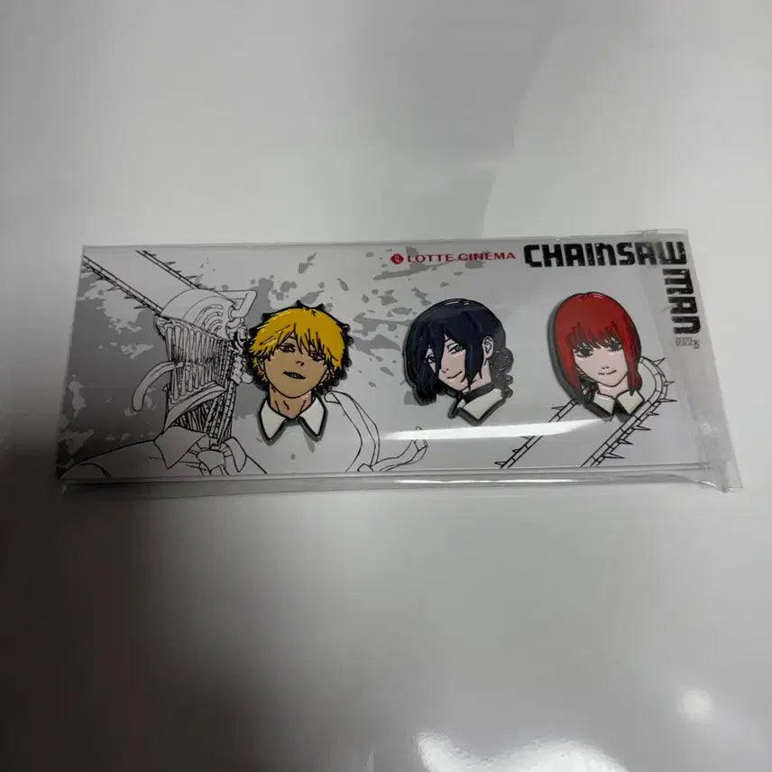 [BUNJANG] Chainsaw Man Denji Reze Makima Badge / 체인소맨 레제편 덴지 레제 마키마 뱃지 롯데시네마 배지 특전