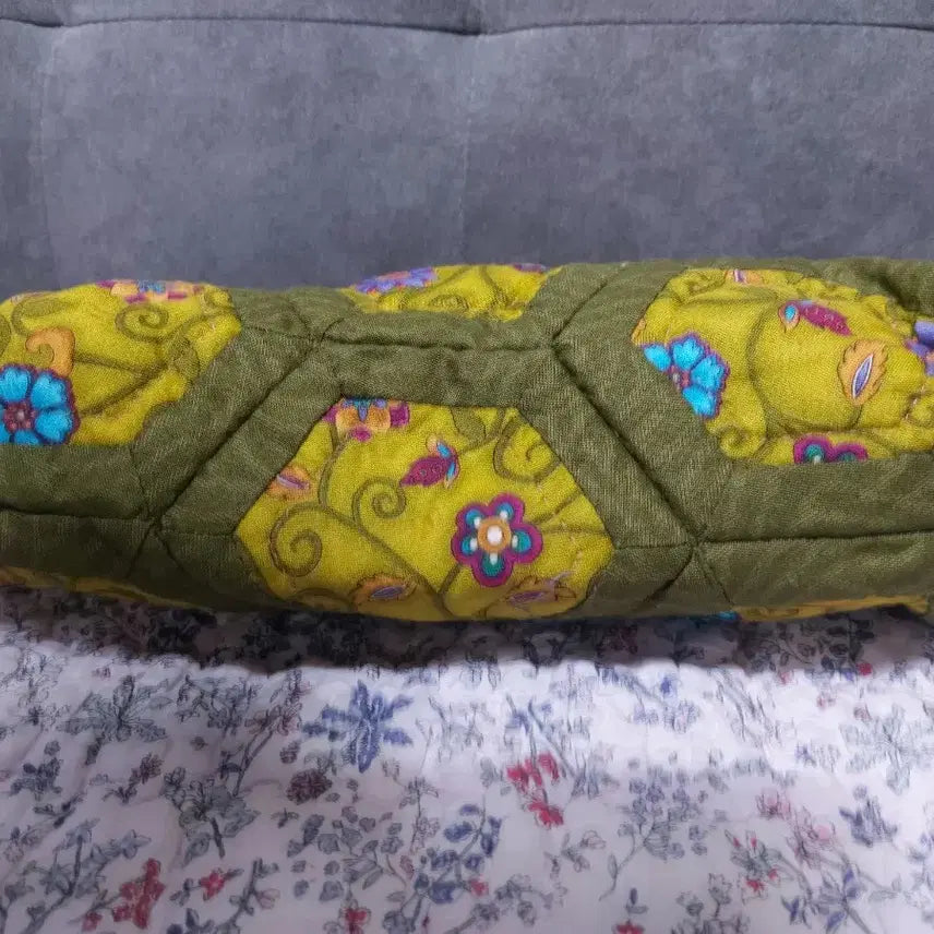 [BUNJANG] Vintage Floral Quilt Tote Bag with Wood Handle / 빈티지 꽃무늬 퀼트 토트백 우드 핸들