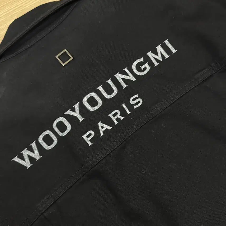 [SOLD OUT] [46] 우영미 24SS 백로고 데님 셔츠 자켓 블랙