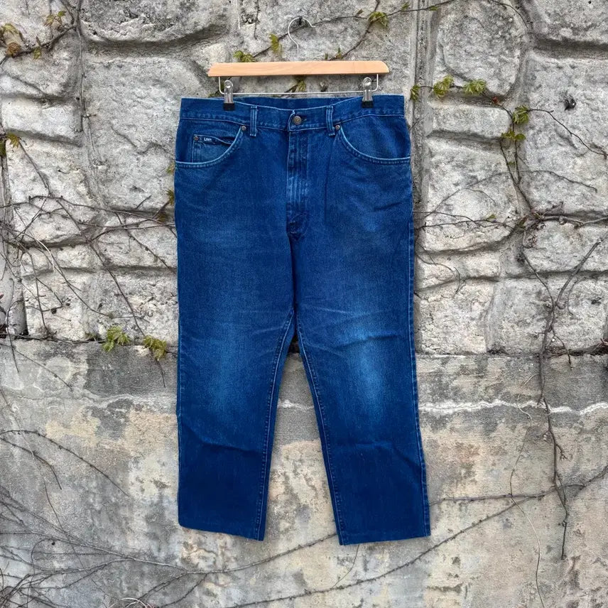 [BUNJANG] Lee 200 Straight Regular Fit Washed Denim Pants / 90s lee 빈티지 200 스트레이트 레귤러핏 워싱 데님 팬츠 36