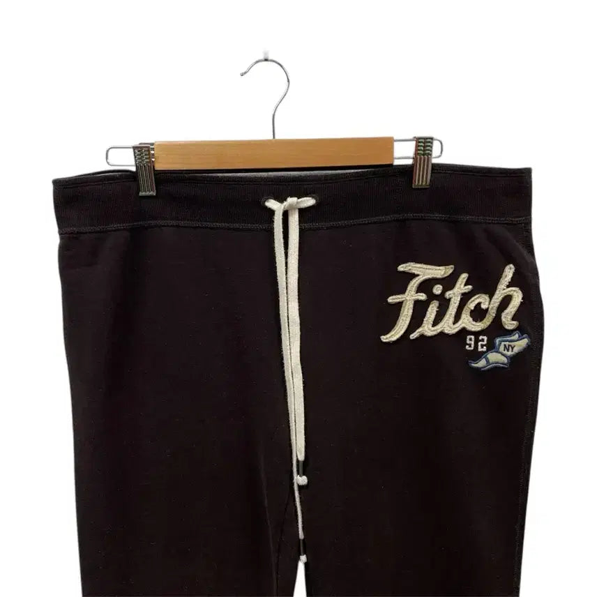 [SOLD OUT] A&amp;F 아베크롬비 부츠컷 브라운 스웻 팬츠 L