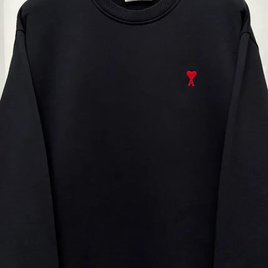 [BUNJANG] AMI Small Heart Sweatshirt Black XL / 아미 스몰하트 맨투맨 블랙 XL