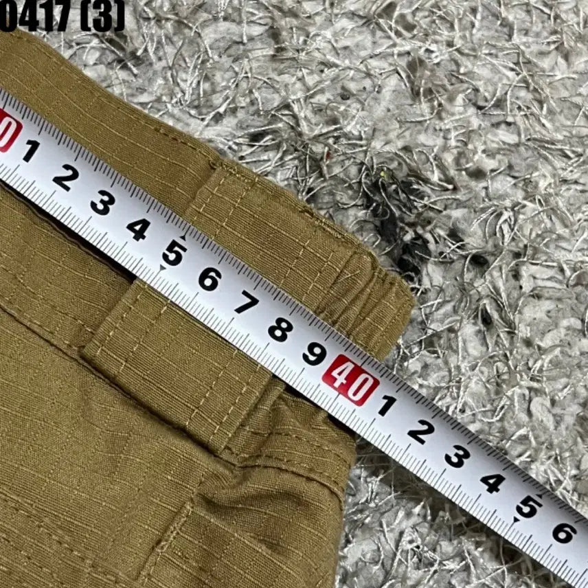 [BUNJANG] Khaki Tactical Cargo Pants / 카키색 택티컬 카고 바지