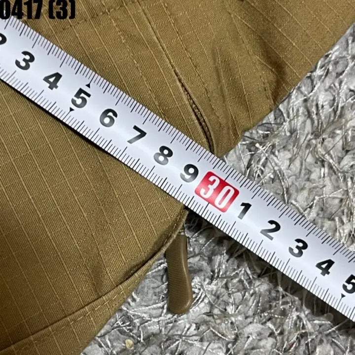 [BUNJANG] Khaki Tactical Cargo Pants / 카키색 택티컬 카고 바지