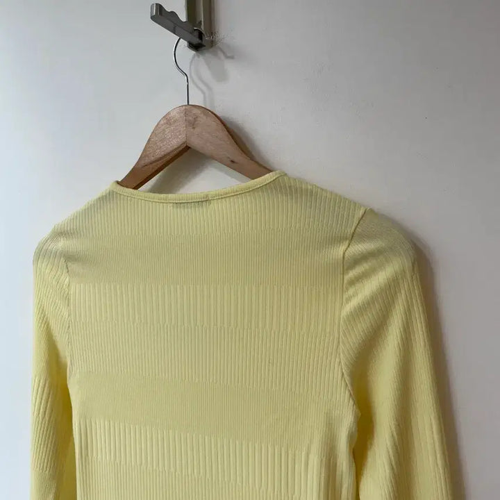 [BUNJANG] Ami De Yellow Ribbed Long Sleeve T-shirt / 아미디 옐로우 골지 긴팔 티셔츠