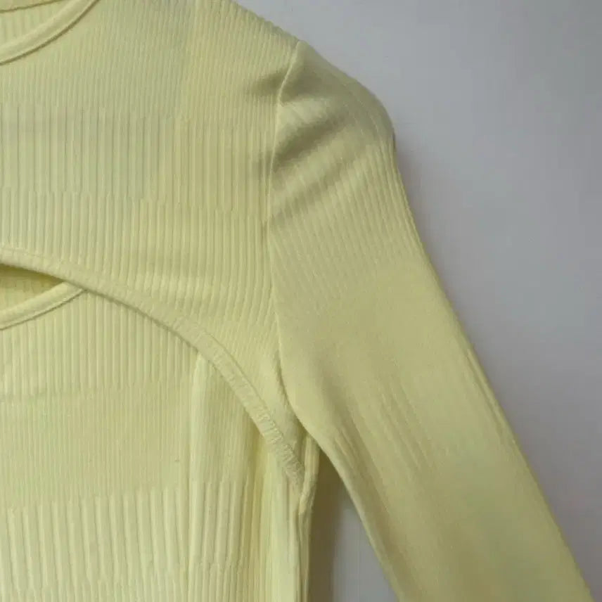 [BUNJANG] Ami De Yellow Ribbed Long Sleeve T-shirt / 아미디 옐로우 골지 긴팔 티셔츠