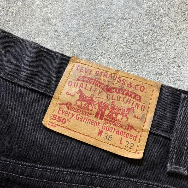 [SOLD OUT] [36-37] 00s Levi&