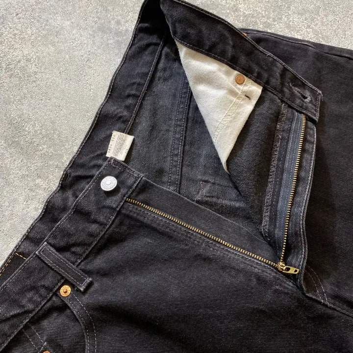 [SOLD OUT] [36-37] 00s Levi&