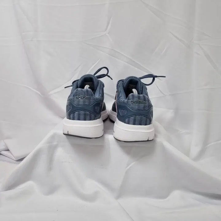 [BUNJANG] Adidas Energy Cloud V Sneakers Running Shoes / 빈티지하서 245 아디다스 에너지 클라우드 V 스니커즈 러닝화