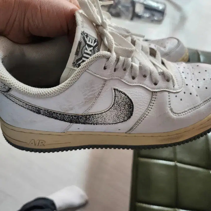 [BUNJANG] Nike Air Force 1 White Sneakers / 나이키 에어포스1 흰색