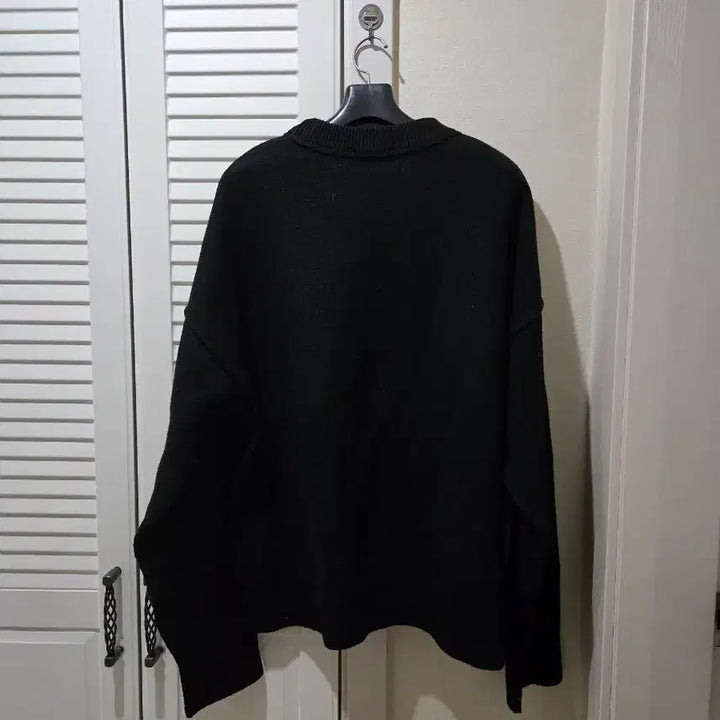 [BUNJANG] Ami Big Heart Logo Knit / 아미 빅하트 로고 니트