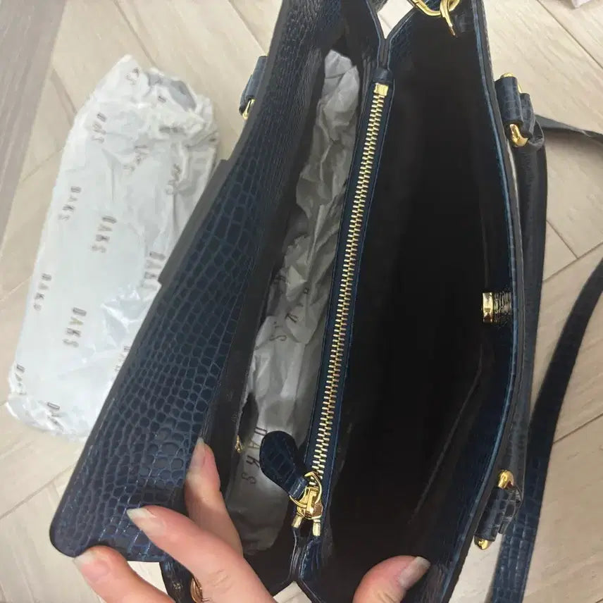 [SOLD OUT] 닥스 숄더백