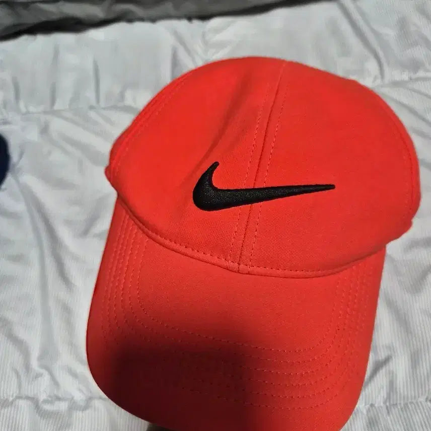 [SOLD OUT] 나이키 스우시 볼캡 오렌지색 모자