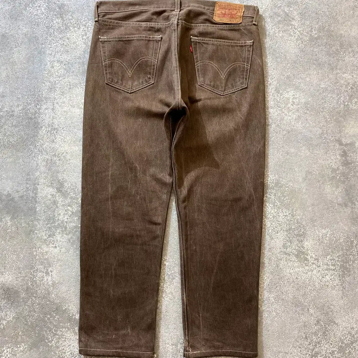 [SOLD OUT] [36] 00s Levi&