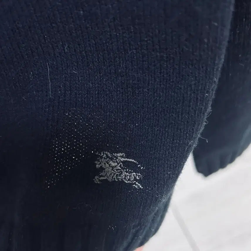 [SOLD OUT] 버버리 블랙 니트