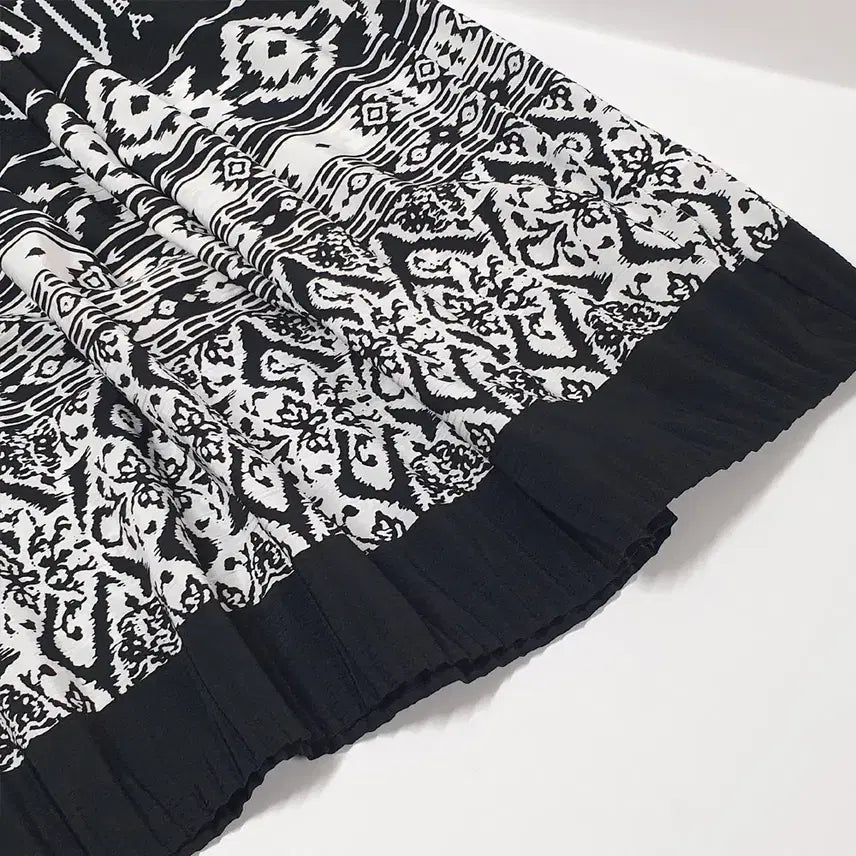 [SOLD OUT] YOICHEU 플리츠원피스