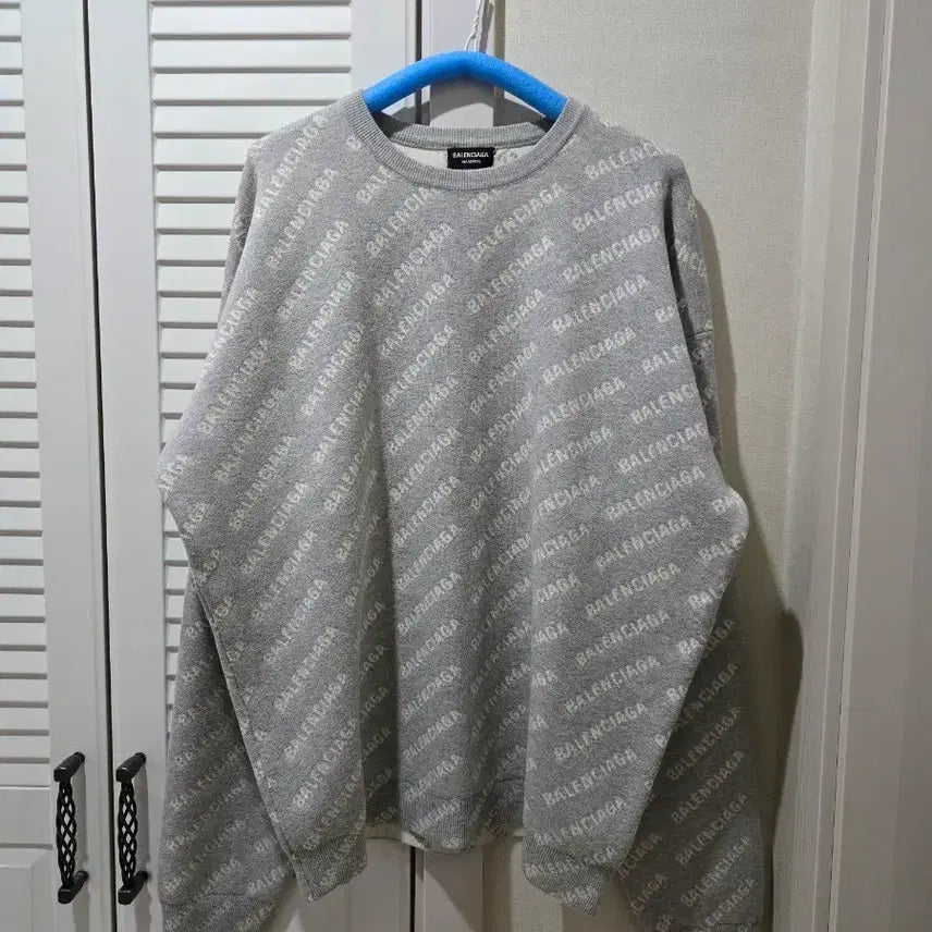 [BUNJANG] Balenciaga Multi Logo Knit Sweater / 발렌시아가 멀티로고 니트 L사이즈
