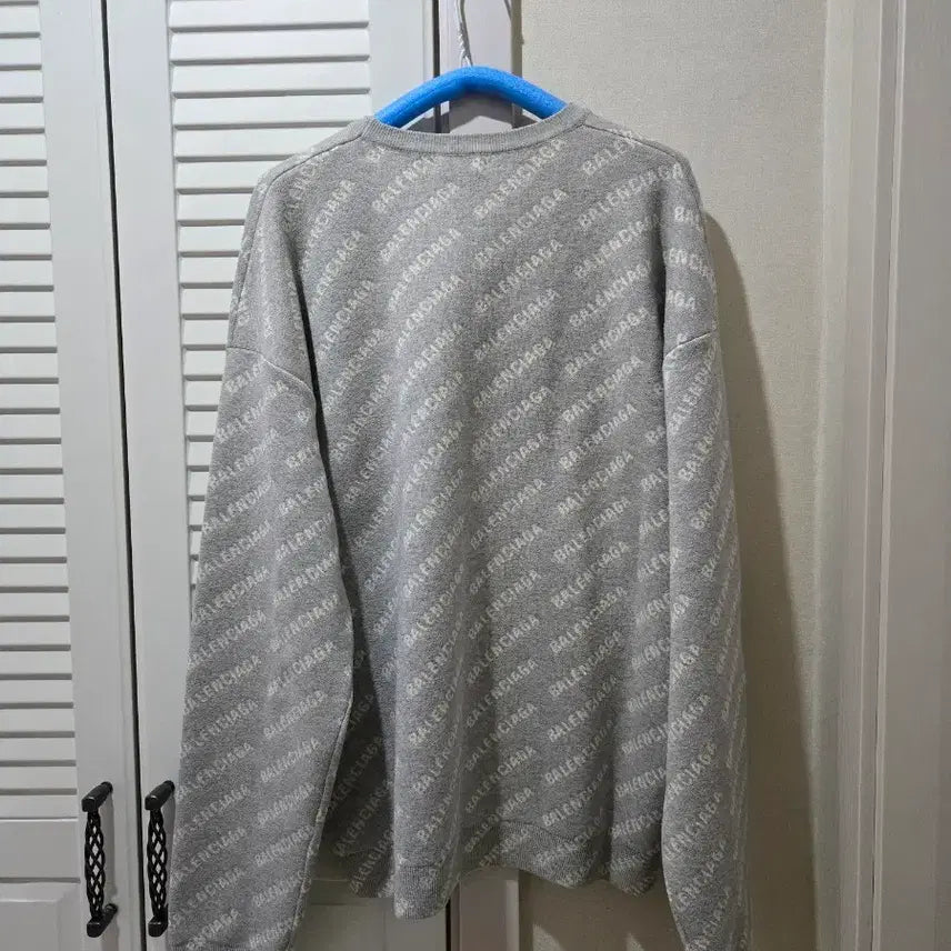 [BUNJANG] Balenciaga Multi Logo Knit Sweater / 발렌시아가 멀티로고 니트 L사이즈