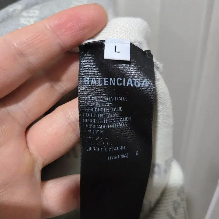 [BUNJANG] Balenciaga Multi Logo Knit Sweater / 발렌시아가 멀티로고 니트 L사이즈