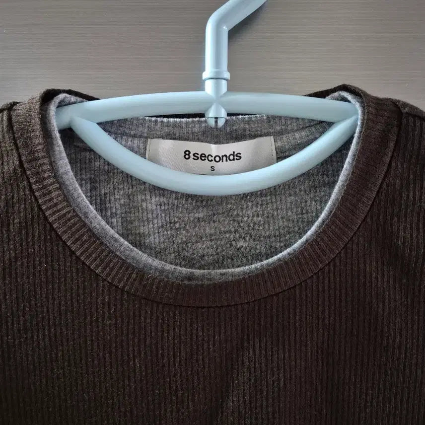 [BUNJANG] 8 Seconds Layered Colorblock Ribbed T-shirt / 에잇세컨즈 레이어드 배색 골지 티셔츠