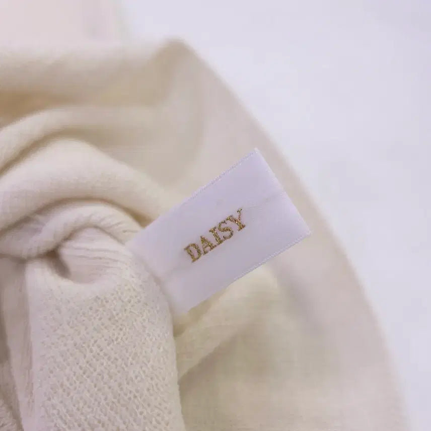 [BUNJANG] DAISY Sheer 3/4 Sleeve Knit Top / DAISY) 거의새거 시스루 7부 니트 티셔츠 -44/55