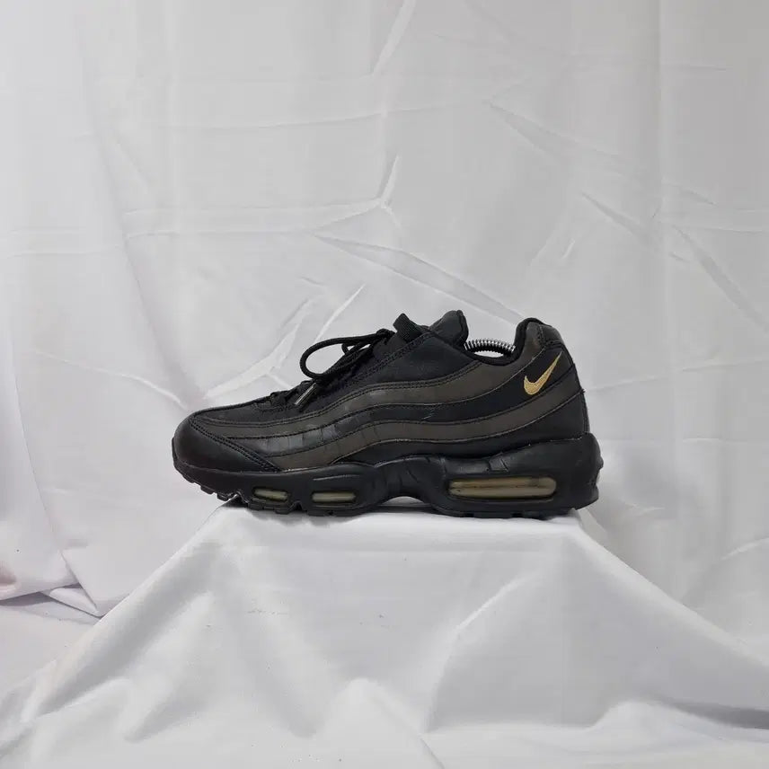 [SOLD OUT] 빈티지하서 285 나이키 에어맥스 95 히든 리플렉티브 스니커즈