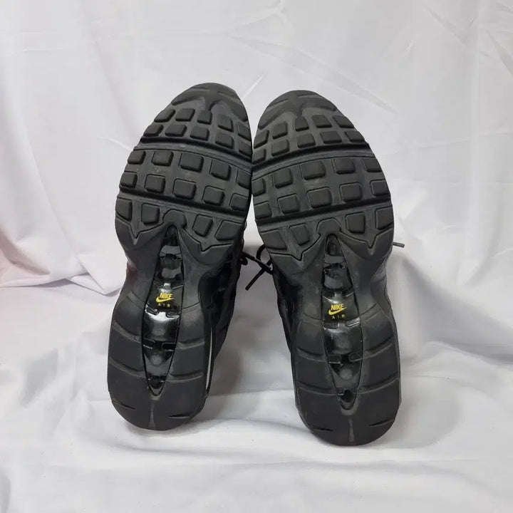 [SOLD OUT] 빈티지하서 285 나이키 에어맥스 95 히든 리플렉티브 스니커즈