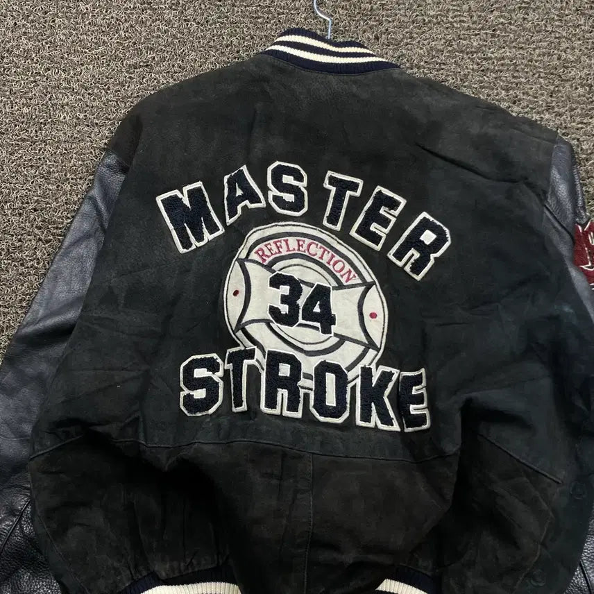 [SOLD OUT] Vintage 빈티지 레더 바시티 자켓