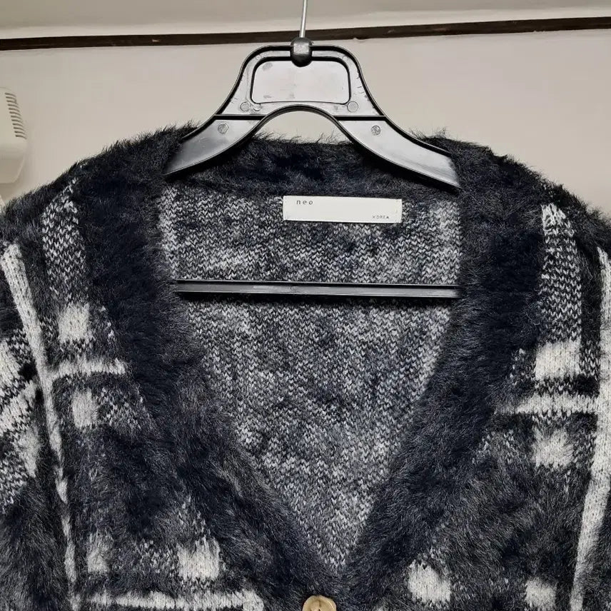 [BUNJANG] H&amp;M Black Checkered Crop Cardigan / H앤M 블랙 체크 크롭 가디건
