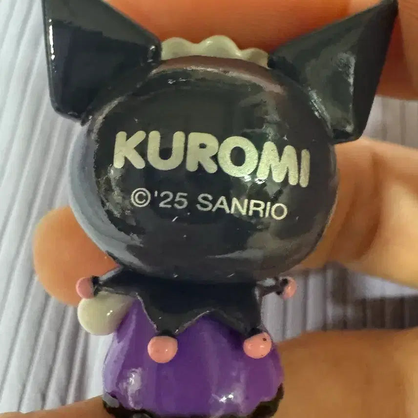 [BUNJANG] Sanrio Kuromi Sweet Lace Series Figure / 산리오스윗레이스시리즈/쿠로미