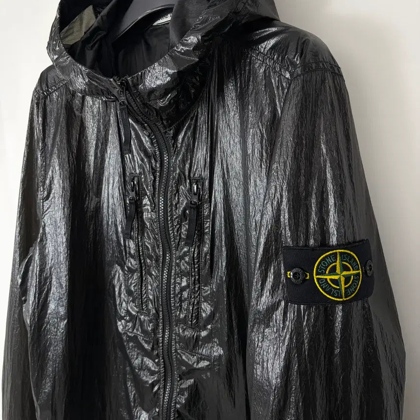 [BUNJANG] Stone Island Lucido TC Packable Hooded Jacket / a262) 스톤아일랜드 루시도 TC 패커블 후드자켓