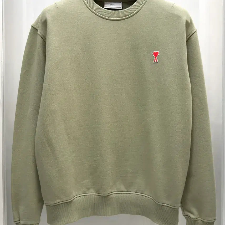 [BUNJANG] Ami Small Heart Sweatshirt Olive Green L / 아미 스몰하트 맨투맨 올리브그린 L