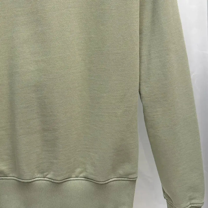 [BUNJANG] Ami Small Heart Sweatshirt Olive Green L / 아미 스몰하트 맨투맨 올리브그린 L